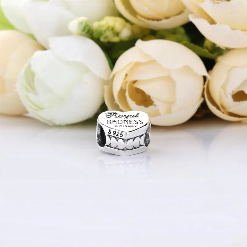 (kép) PANDORA Disney, Királyi gonoszság Charm - P400021035133 - Megtekintés 2