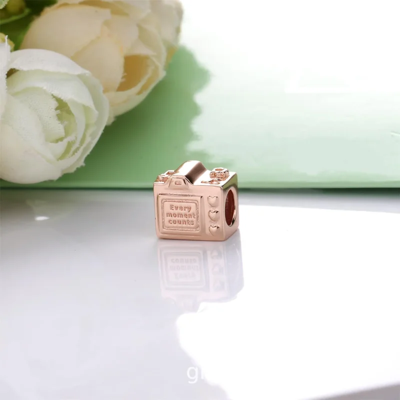 (kép) PANDORA Fényképezőgép Charm - 787986CZ - Megtekintés 3