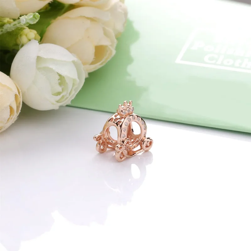 (kép) PANDORA Korona O kocsi Charm - 788129CZ - Megtekintés 3