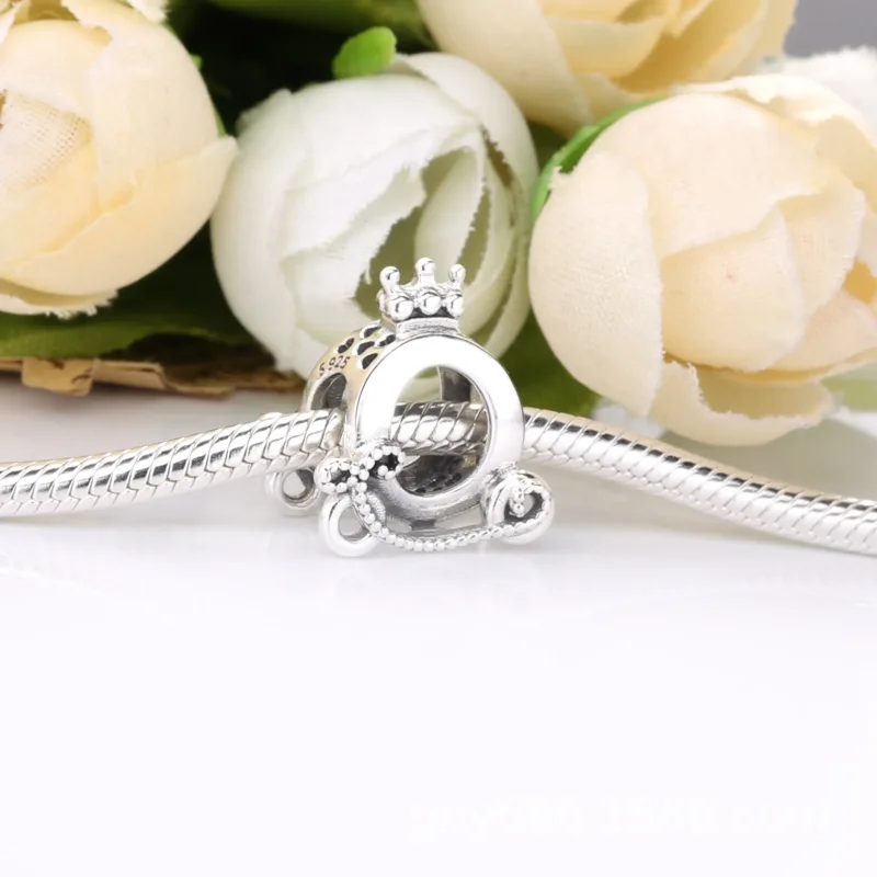 (kép) PANDORA Koronás "O"hintó charm 798323 - Megtekintés 4