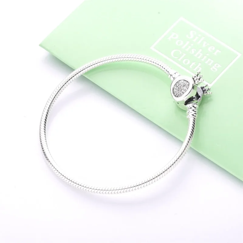 (kép) PANDORA moments koronás O karkötő - 598286CZ-16 - Megtekintés 3