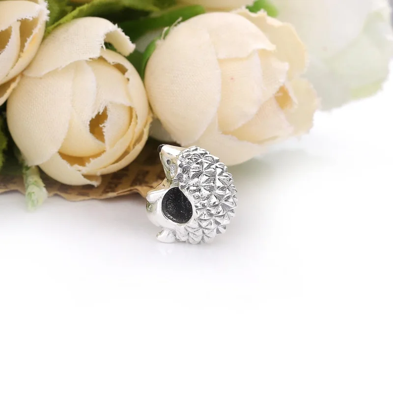 (kép) PANDORA Nino, a sündisznó charm - 798353EN16 - Megtekintés 3