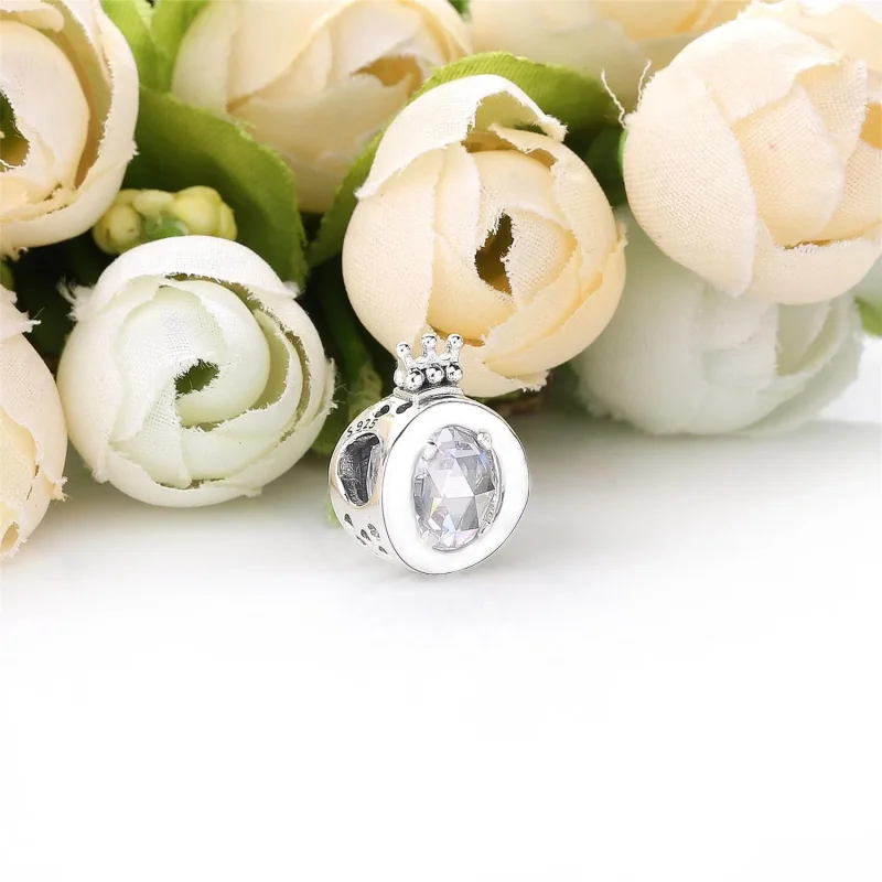 (kép) Áttetsző és ragyogó koronás „O" charm - 798266CZ - Megtekintés 2