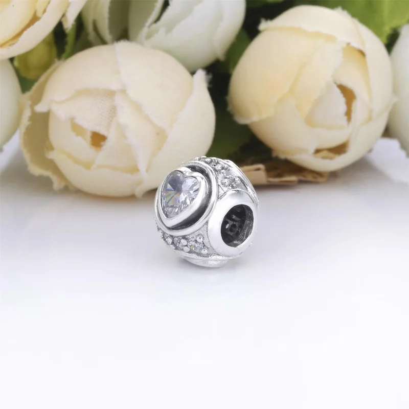 (kép) PANDORA Kiemelt szív charm 798464C01 - Megtekintés 4