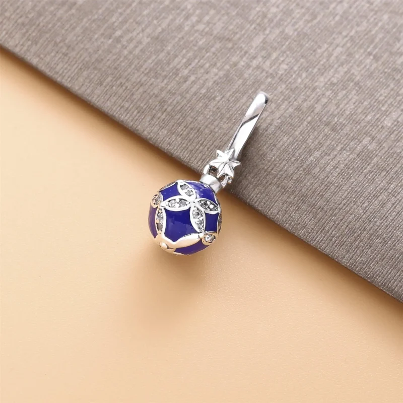 (kép) PANDORA Kék karácsonyfadísz függő charm - 798512C01 - Megtekintés 4