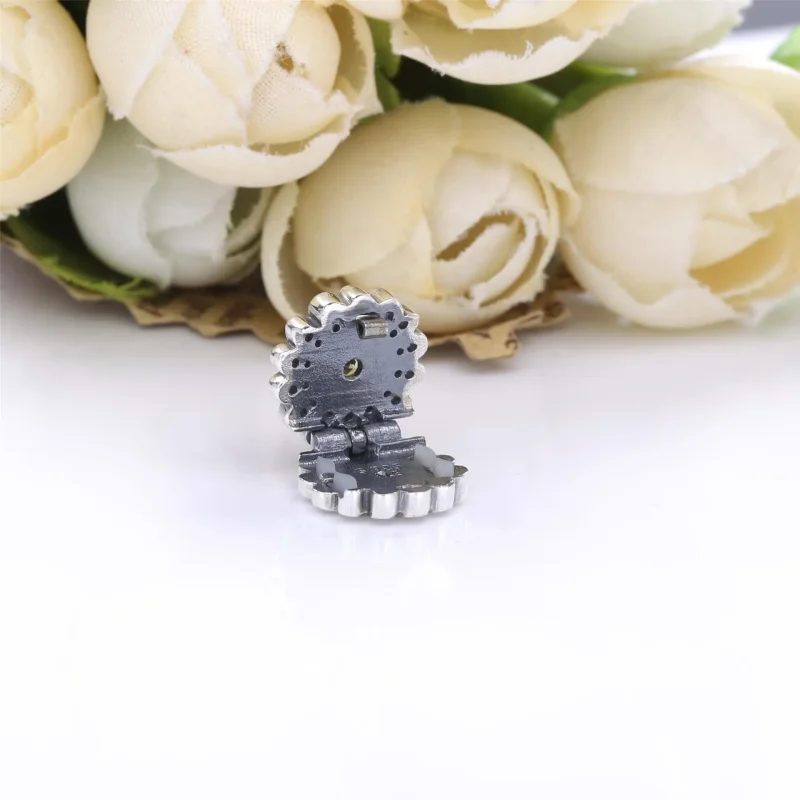 (kép) PANDORA Csillogó százszorszép virág Klip Charm - 798766C01 - Megtekintés 3