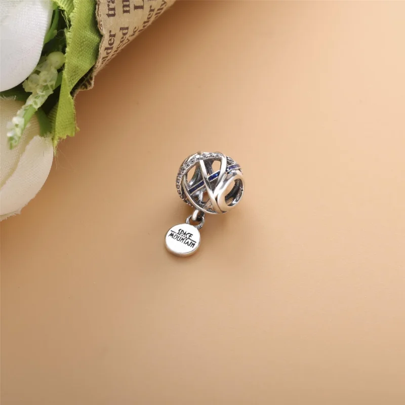 (kép) PANDORA Disney, Parkok Space Mountain Charm - 798633C01 - Megtekintés 5