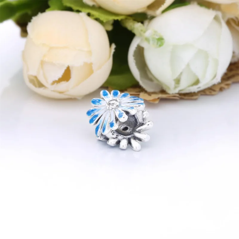 (kép) PANDORA Kék százszorszép charm 798775C01 - Megtekintés 2