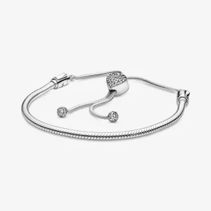 (kép) Pandora pavé szív záras karkötő - 598699C01-2