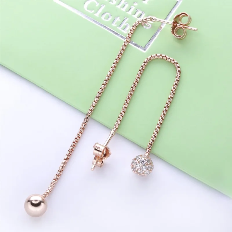(kép) PANDORA Polírozott & Pavé Függő Fülbevalók - 288325CZ - Megtekintés 4