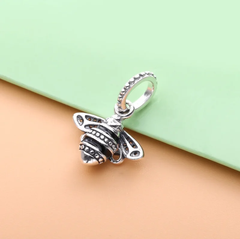 (kép) PANDORA szikrázó méhkirálynő medál - 398840C01 - Megtekintés 4