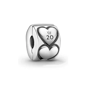 (kép) Pandora 2020 limitált kiadású szívek klip charm - 799006C00