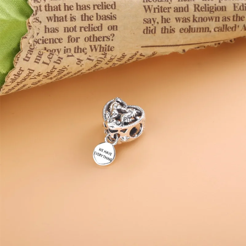 (kép) PANDORA Charm Áttört tengeri lovak szíve - 798949C00 - Megtekintés 4