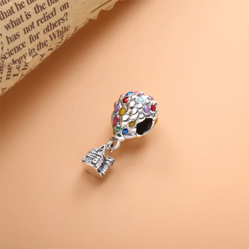 (kép) PANDORA Disney Fel ház és léggömbök charm - 798962C01 - Megtekintés 2