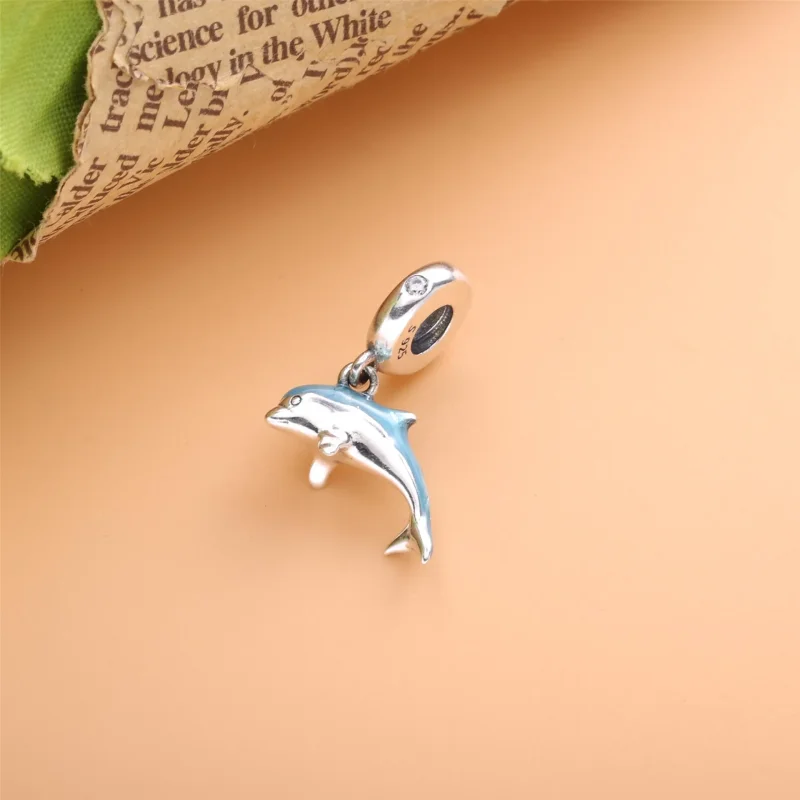 (kép) PANDORA függő charm Csillogó delfin - 798947C01 - Megtekintés 2
