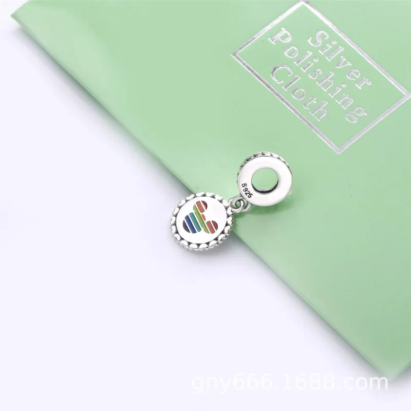(kép) PANDORA függő charm Disney, Miki egér szivárvány - P400036052279 - Megtekintés 4