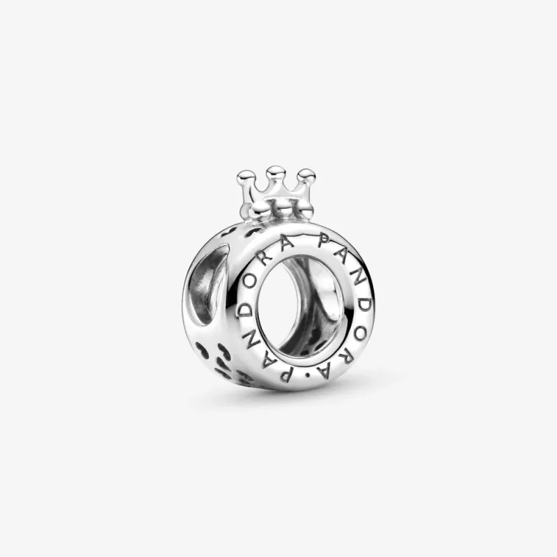 (kép) Pandora logó és koronás O charm - 799036C00