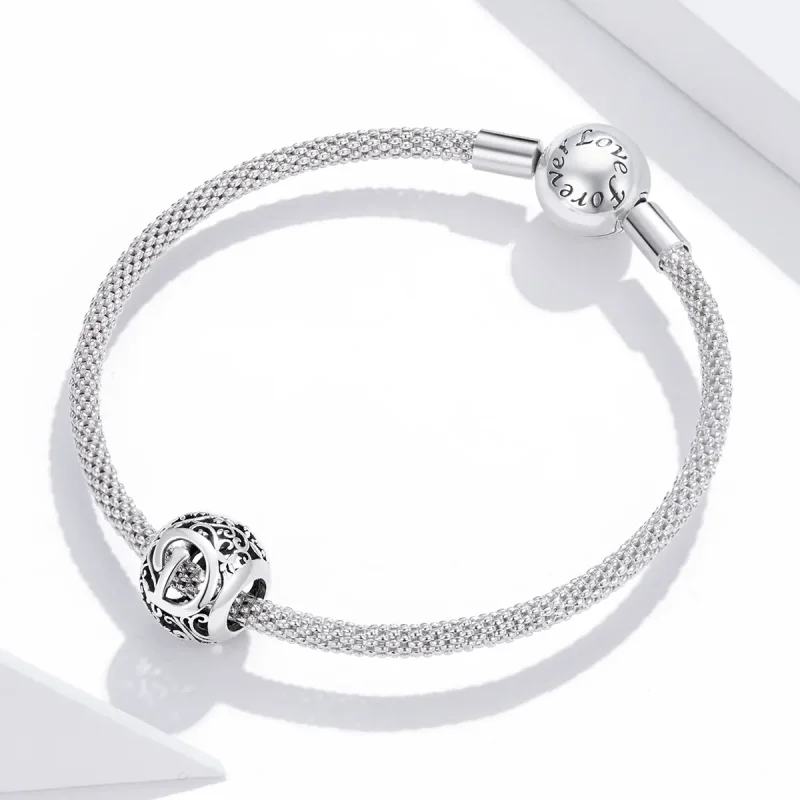 (kép) PANDORA típusú áttört mintás virág betű d charm - SCC1444-D - Megtekintés 3