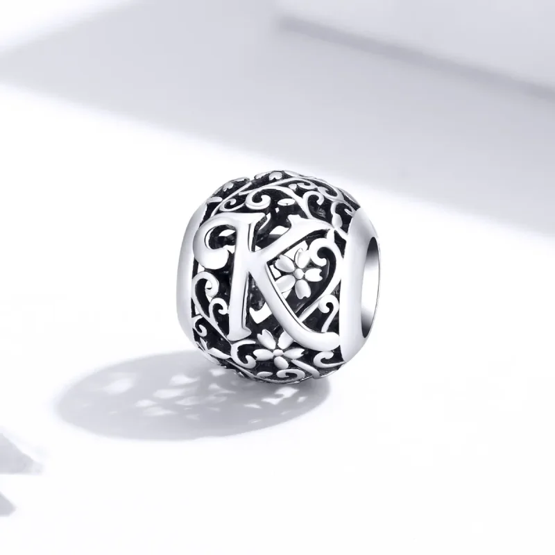 (kép) PANDORA típusú áttört mintás virág betű k charm - SCC1444-K - Megtekintés 2