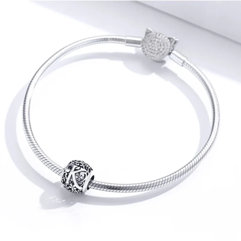 (kép) PANDORA típusú áttört mintás virág betű k charm - SCC1444-K - Megtekintés 3