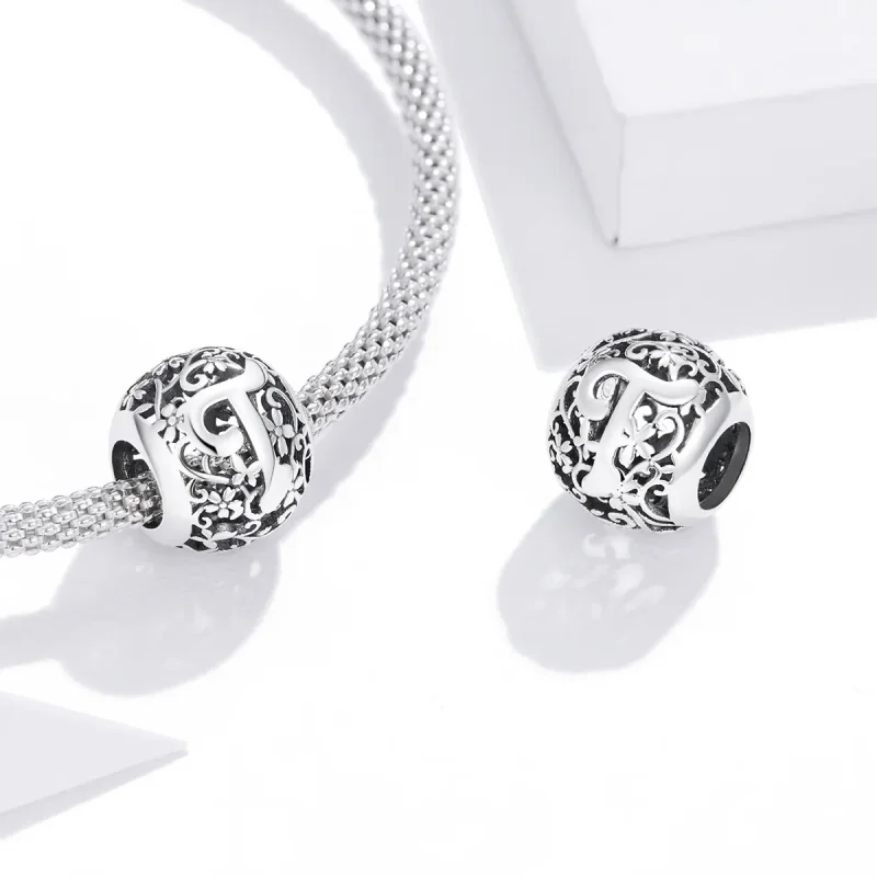 (kép) PANDORA típusú áttört mintás virág betű t charm - SCC1444-T - Megtekintés 4