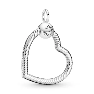 PANDORA Moments szív alakú "O" medál - 399384C00 (kép) PANDORA Moments szív alakú "O" medál - 399384C00