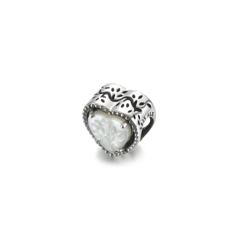 (kép) PANDORA Áttört szív és családfa charm 799413C01 - Megtekintés 2