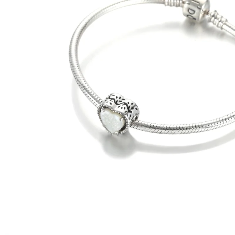 (kép) PANDORA Áttört szív és családfa charm 799413C01 - Megtekintés 5