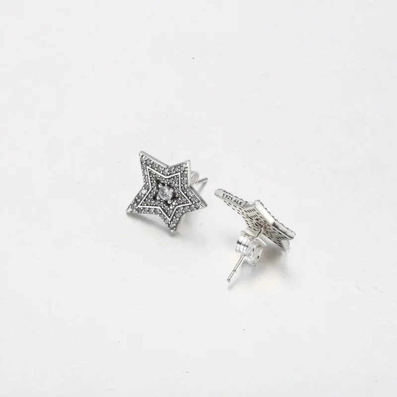 (kép) Pandora Celestial Asymmetric Star Stud Earrings - 292415C01 - Megtekintés 3