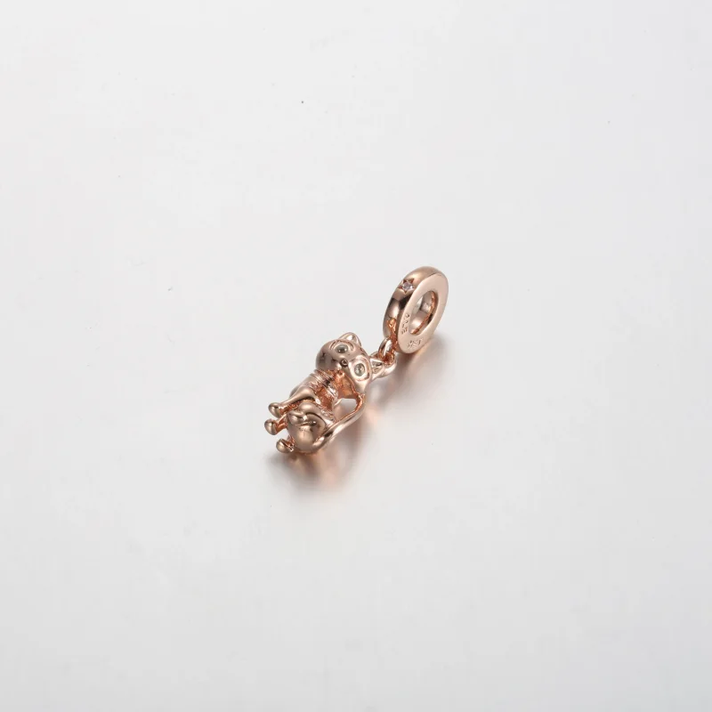 (kép) Pandora Csillogó Kedvtelésből Tartott Macska Charm - 782259C01 - Megtekintés 2