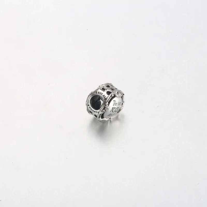 (kép) Pandora Disney Karácsonyi lidércnyomás charm - 792292C01 - Megtekintés 4