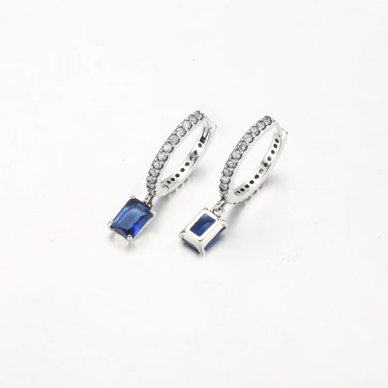 (kép) Pandora Kék időtlen elegancia karika-fülbevaló - 292381C01 - Megtekintés 3