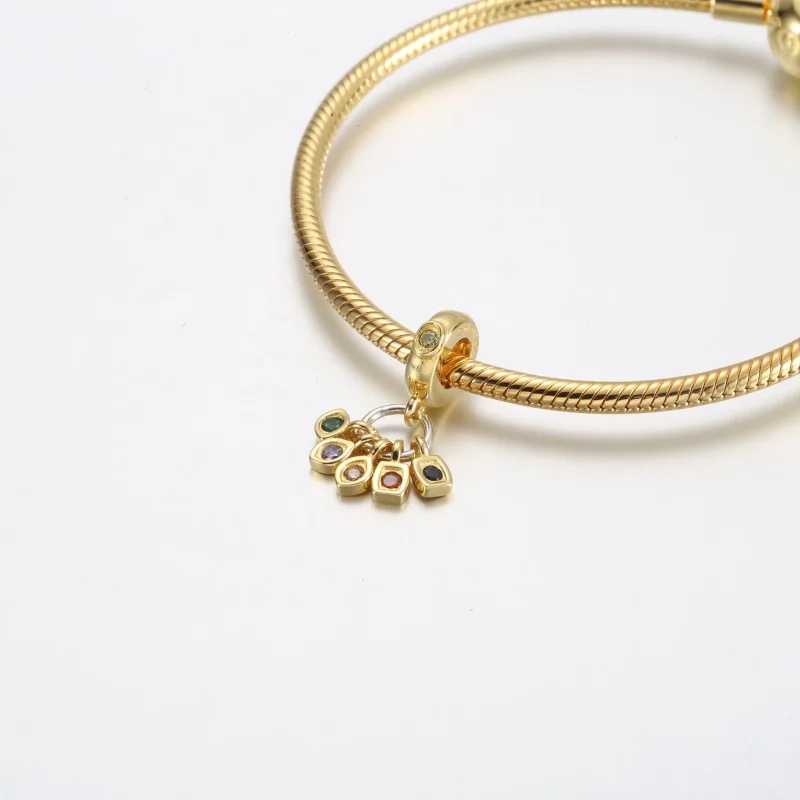 (kép) Pandora Marvel Bosszúállók Végtelen Kövek függő charm - 760774C01 - Megtekintés 4