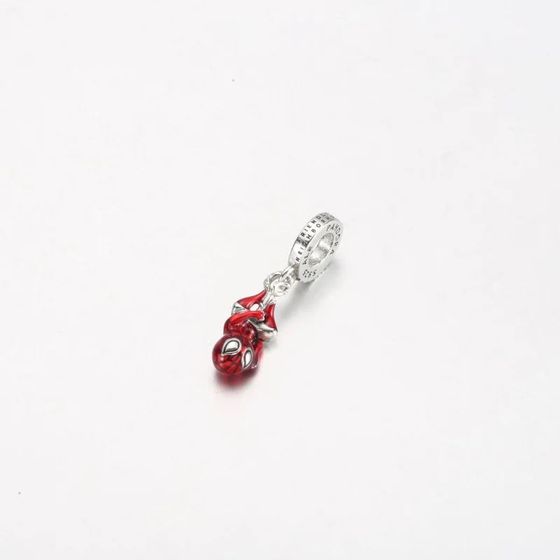 (kép) Pandora Marvel fejjel lefelé lógó Pókember függő charm - 792323C01 - Megtekintés 2