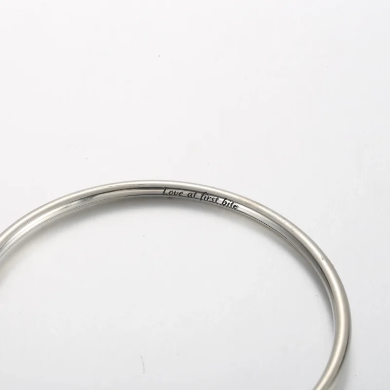 (kép) Pandora Moments Disney harapós Stitch kapcsos karperec - 591683C01 - Megtekintés 5