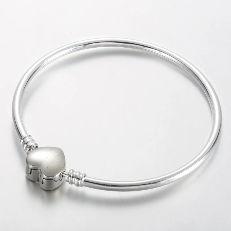 (kép) Pandora Moments Entwined Infinite Hearts Clasp Bangle - 591064C01 - Megtekintés 3