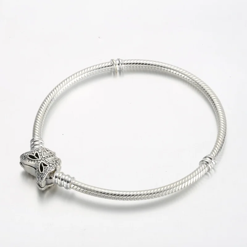 (kép) Pandora Moments pillangókapcsos kígyólánc karkötő - 590782C01 - Megtekintés 3