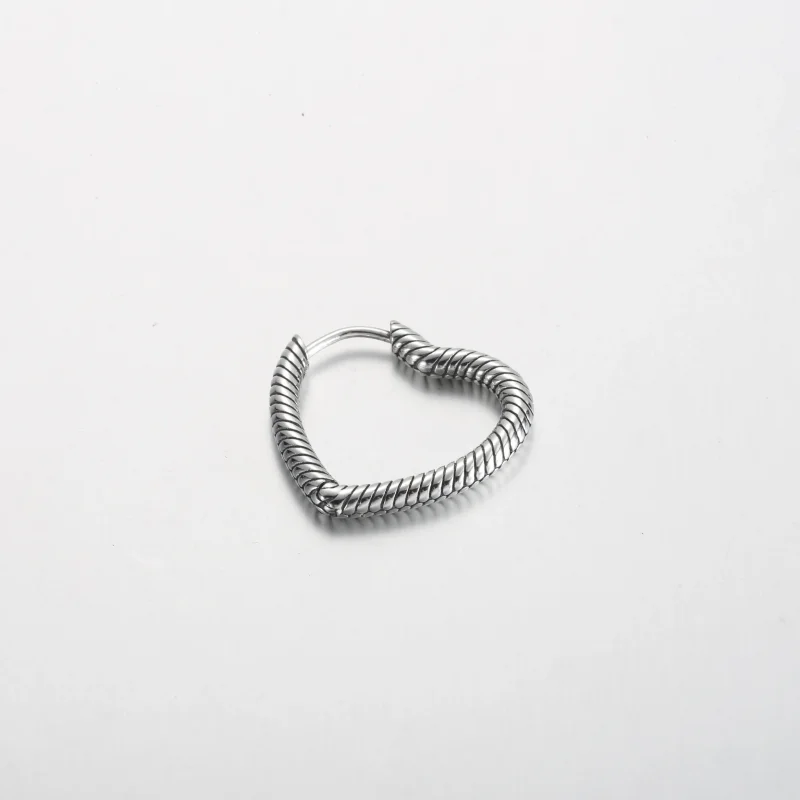 (kép) Pandora Moments szív charm karika-fülbevaló - 292236C00 - Megtekintés 6