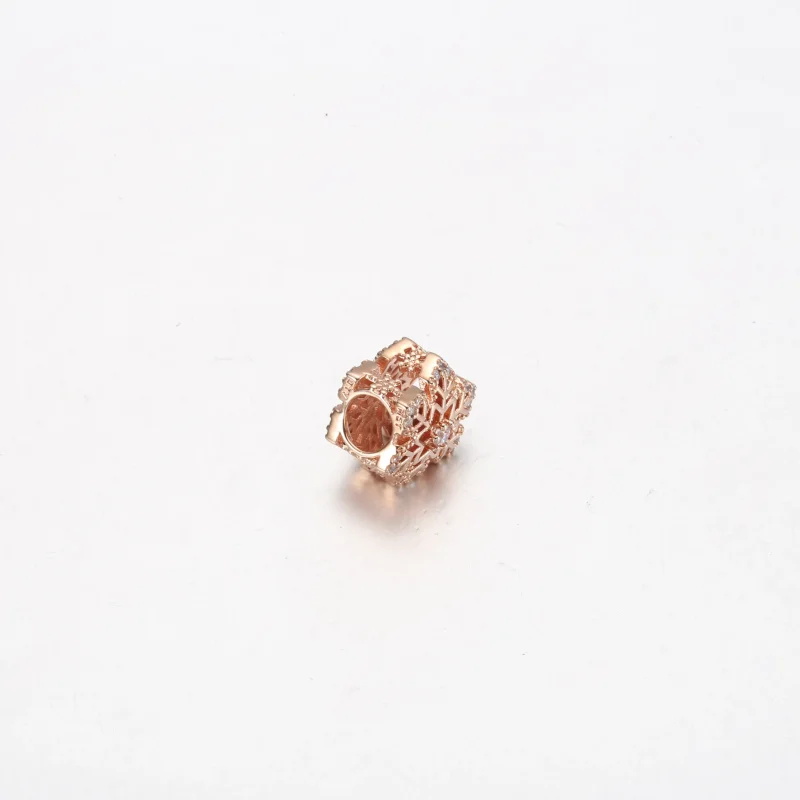 (kép) Pandora Ünnepi hópehely charm - 782378C01 - Megtekintés 4