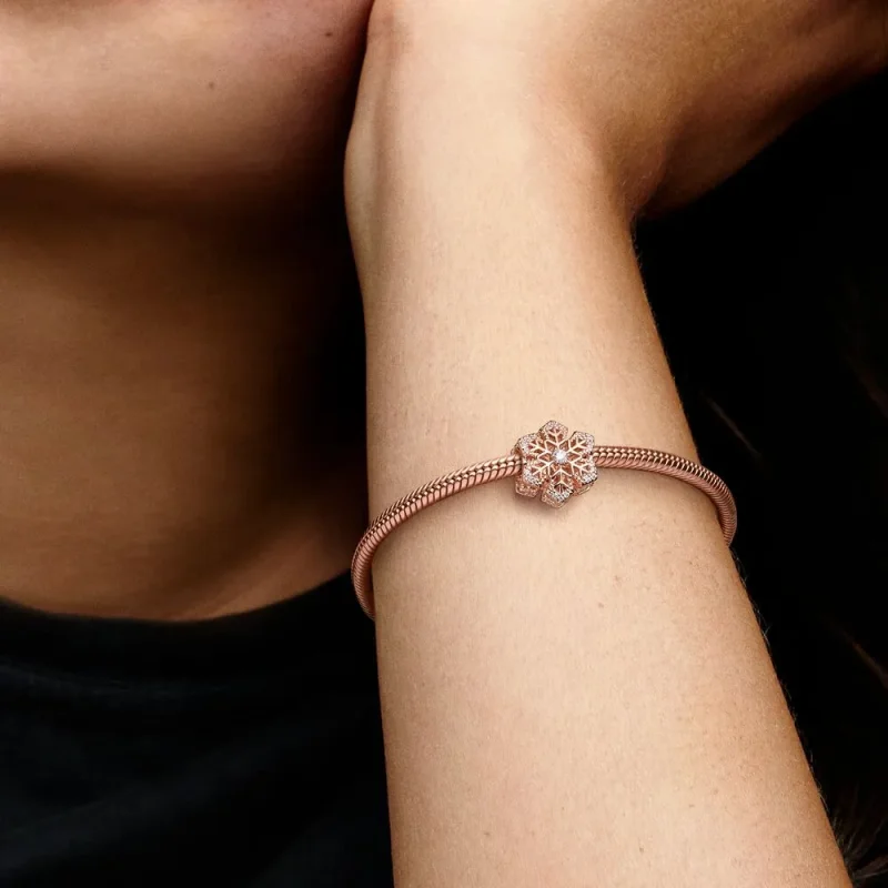 (kép) Pandora Ünnepi hópehely charm - 782378C01 - Megtekintés 7