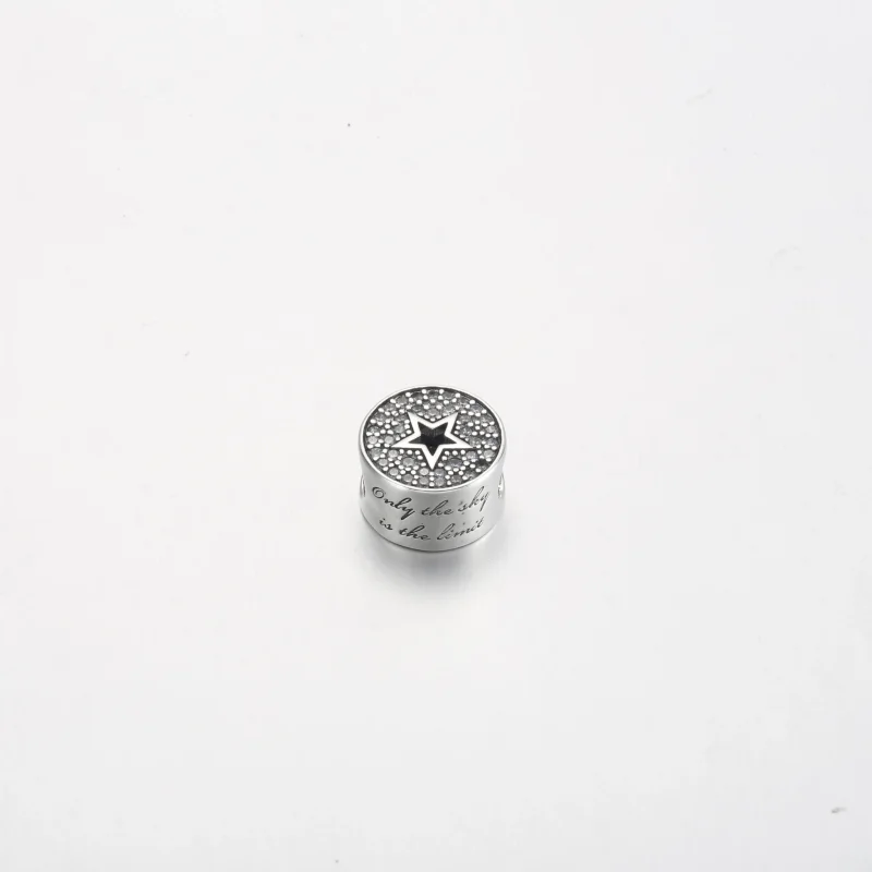 (kép) Pandora Pavé és csillag gratuláció charm - 790793C01 - Megtekintés 2