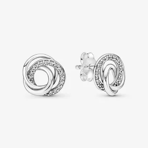 Pandora Örökké család körülölelt gombfülbevaló - 291076C01 (kép) Pandora Örökké család körülölelt gombfülbevaló - 291076C01