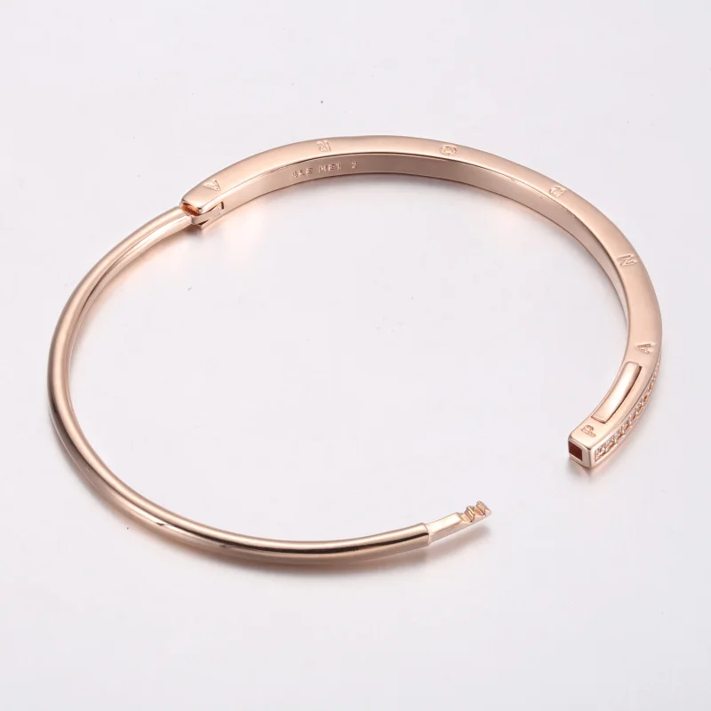 (kép) Pandora Signature I-D pavé karperec - 582313C01 - Megtekintés 3