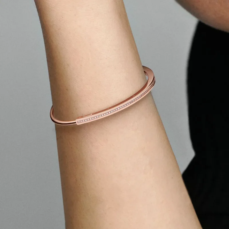 (kép) Pandora Signature I-D pavé karperec - 582313C01 - Megtekintés 7