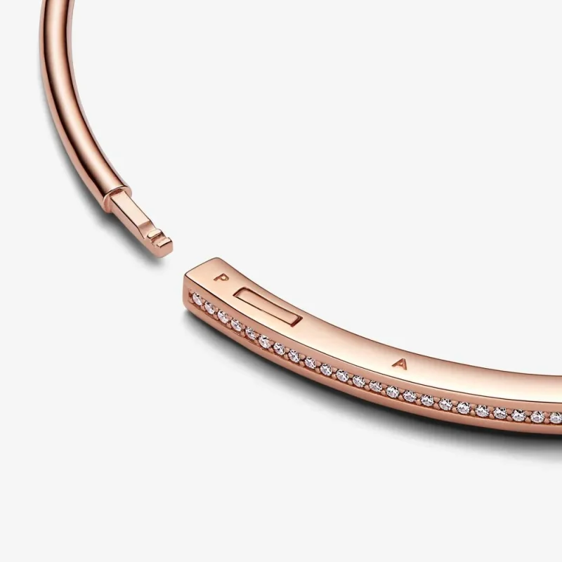 (kép) Pandora Signature I-D pavé karperec - 582313C01 - Megtekintés 8