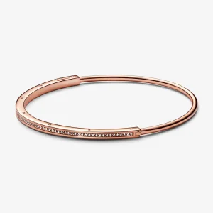 (kép) Pandora Signature I-D pavé karperec - 582313C01