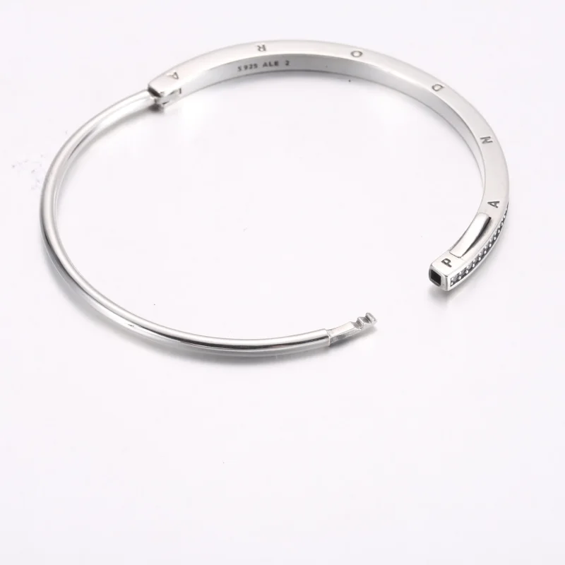 (kép) Pandora Signature I-D pavé karperec - 592313C01 - Megtekintés 5