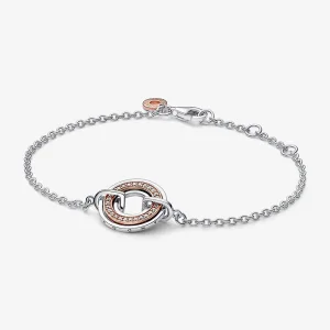 Pandora Signature Kéttónusú logó és pavé láncos karkötő - 582741C01 (kép) Pandora Signature Kéttónusú logó és pavé láncos karkötő - 582741C01