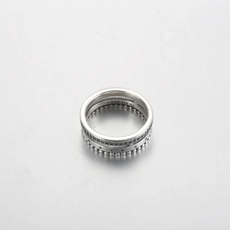 (kép) Pandora Signature logó pavé és gyöngyök gyűrű - 192312C01 - Megtekintés 3