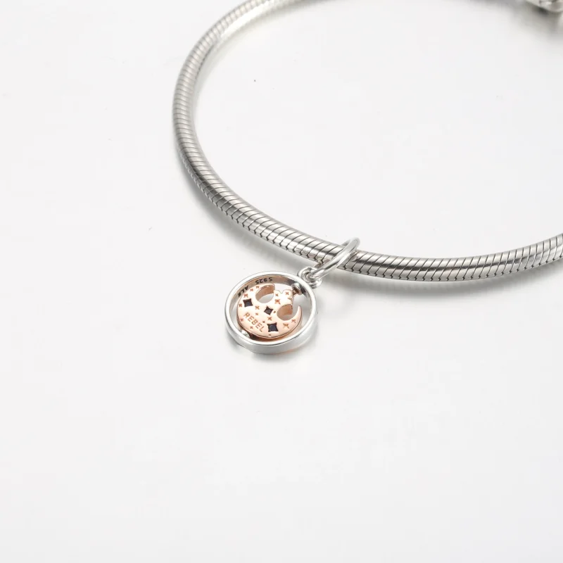 (kép) Pandora Star Wars™ Lázadó Szövetség™ szimbólumos forgó medál - 380789C01 - Megtekintés 4